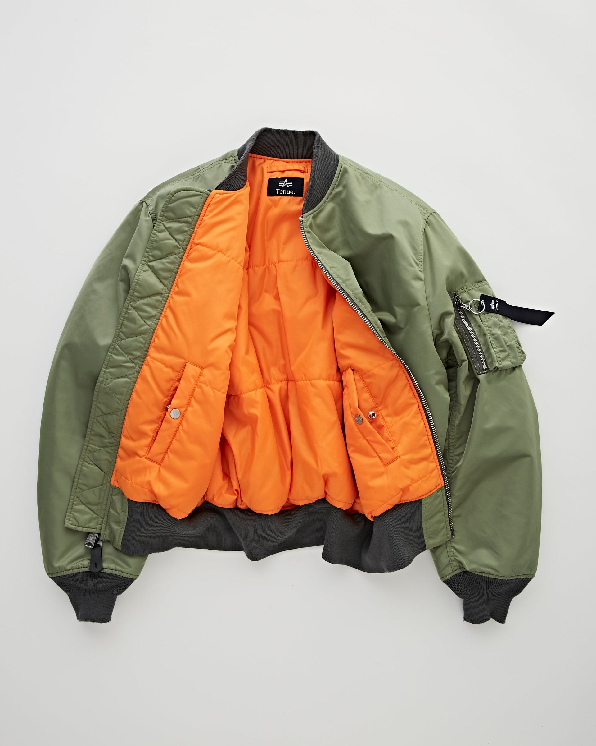 Tenue. Tenue. x Alpha Industries MA-1 Bomber Jacket Sage Green JKT Short Unisex
