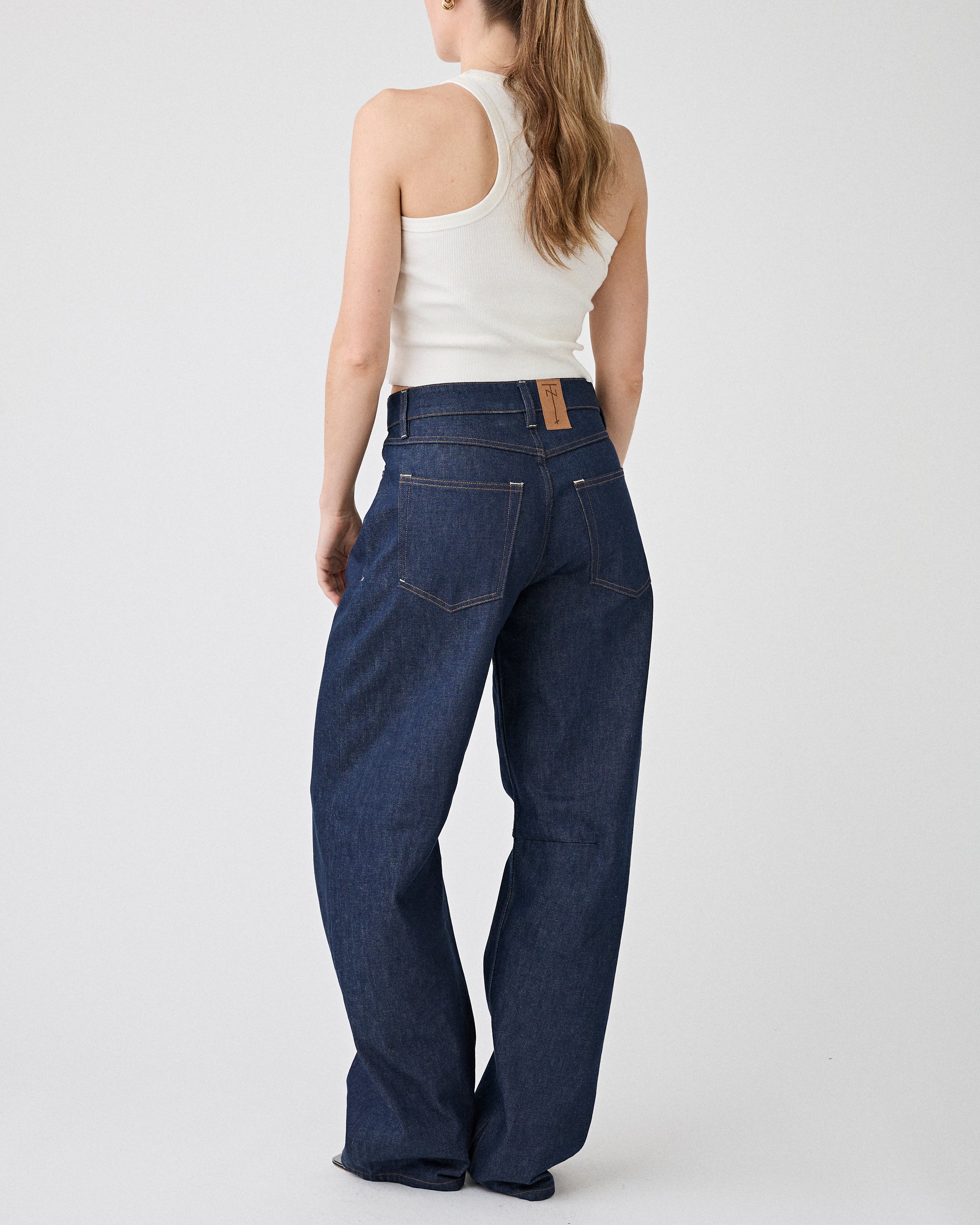 Robyn Jeans Everest