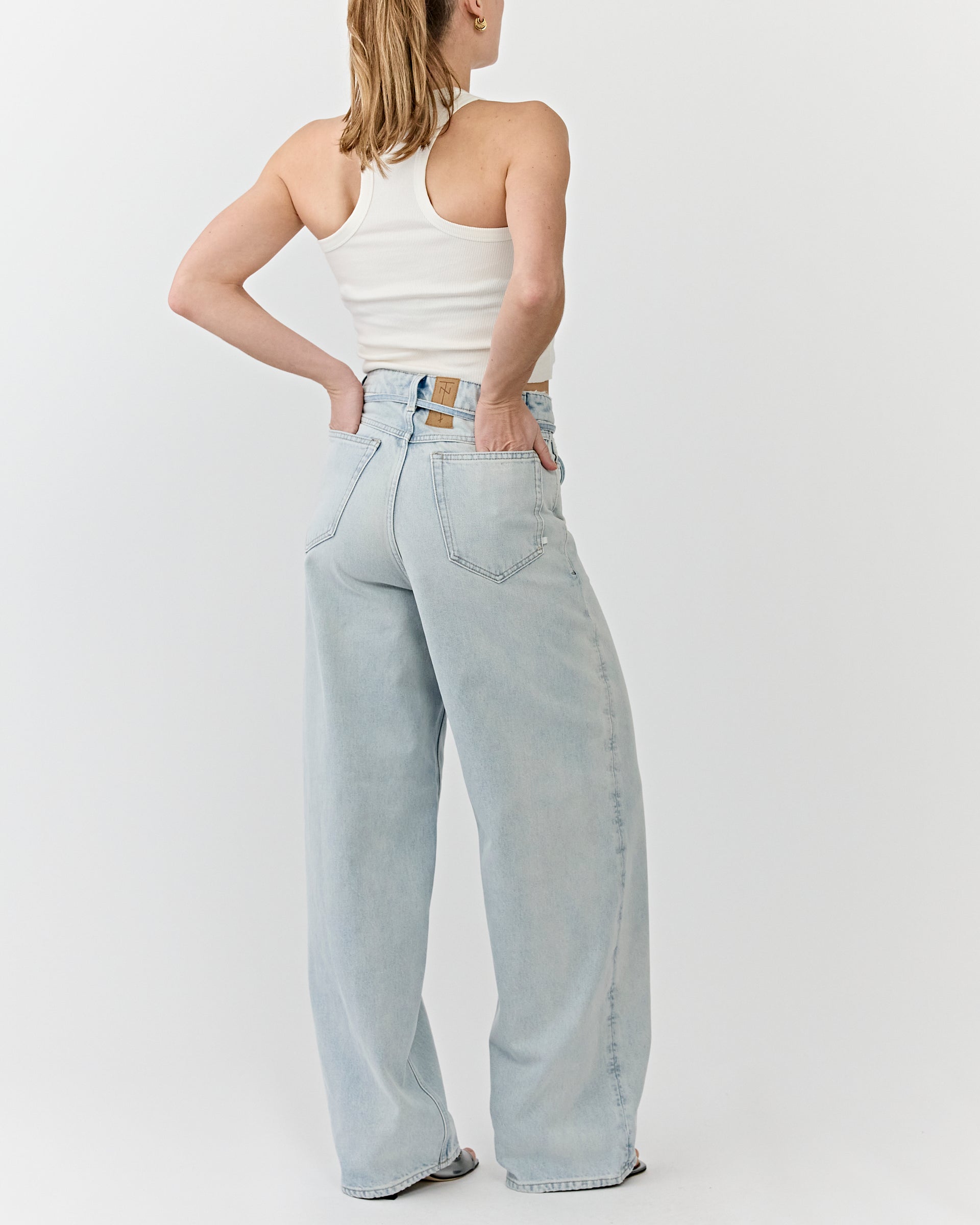 Noah Jeans Sandy Lake