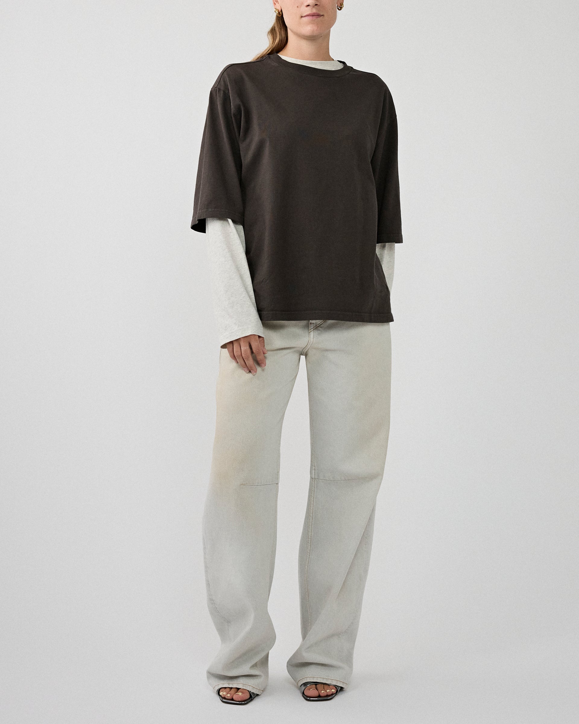 Robyn Jeans Ontario