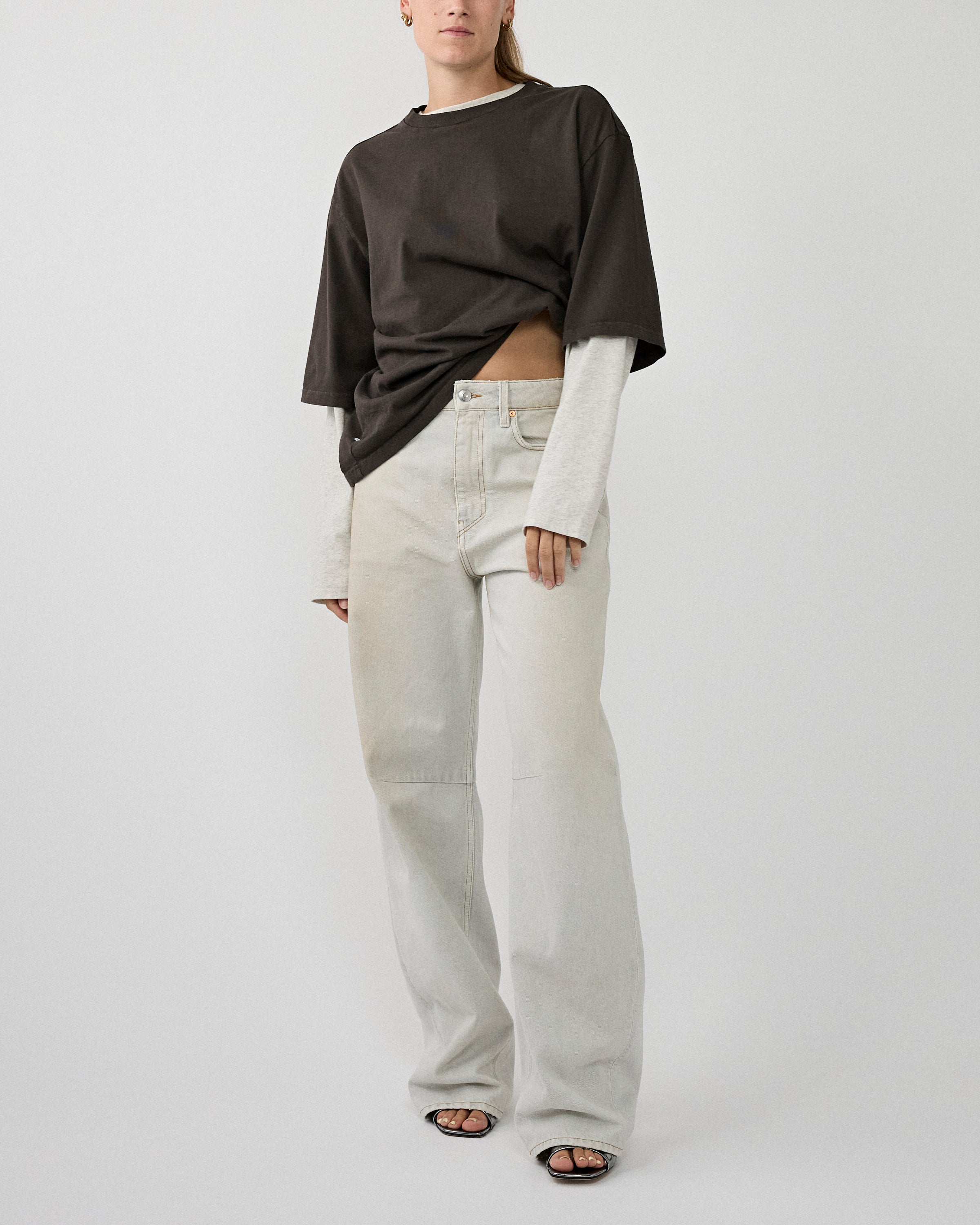 Robyn Jeans Ontario