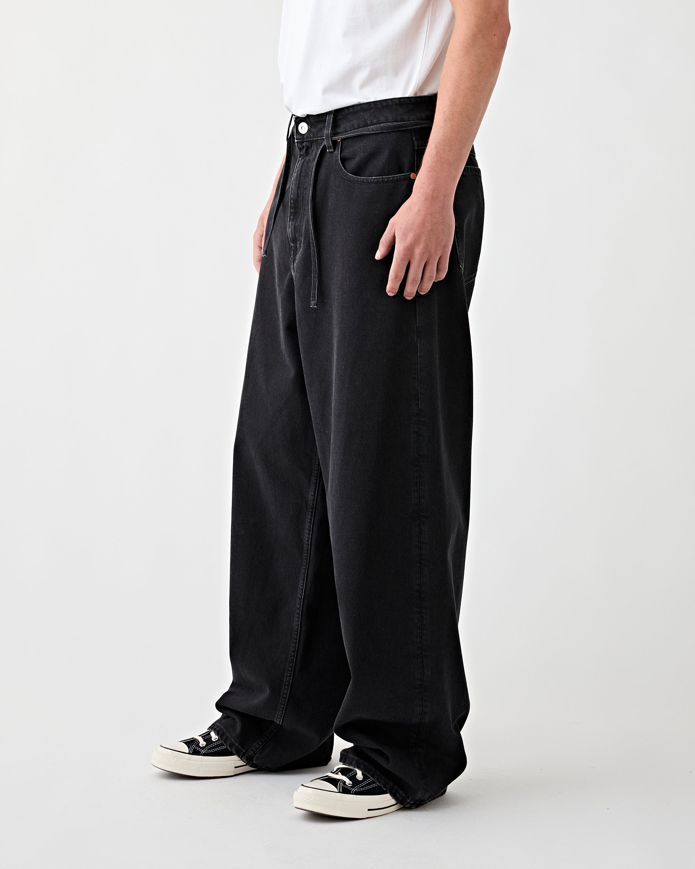 Noah Jeans Asheton
