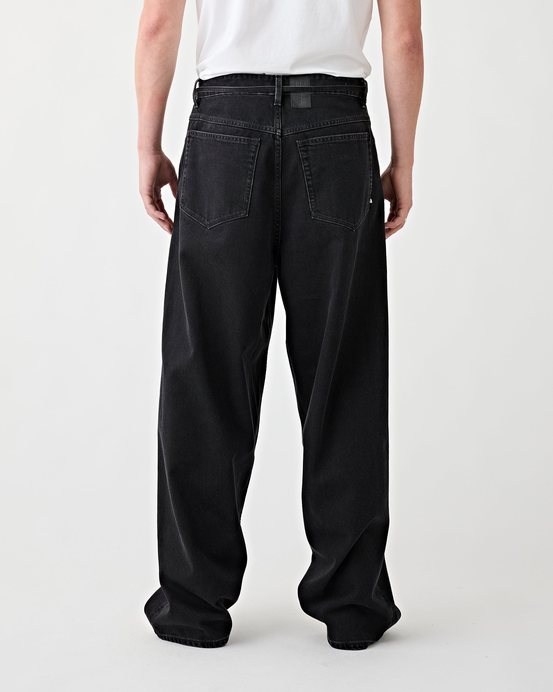 Noah Jeans Asheton