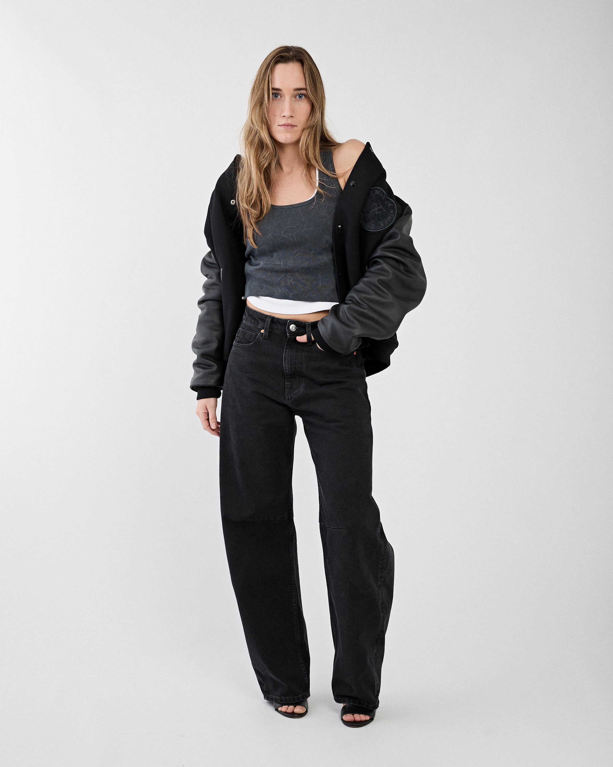 Tenue. X TDN Varsity ‘Black On Black’ Limited Edition of 25