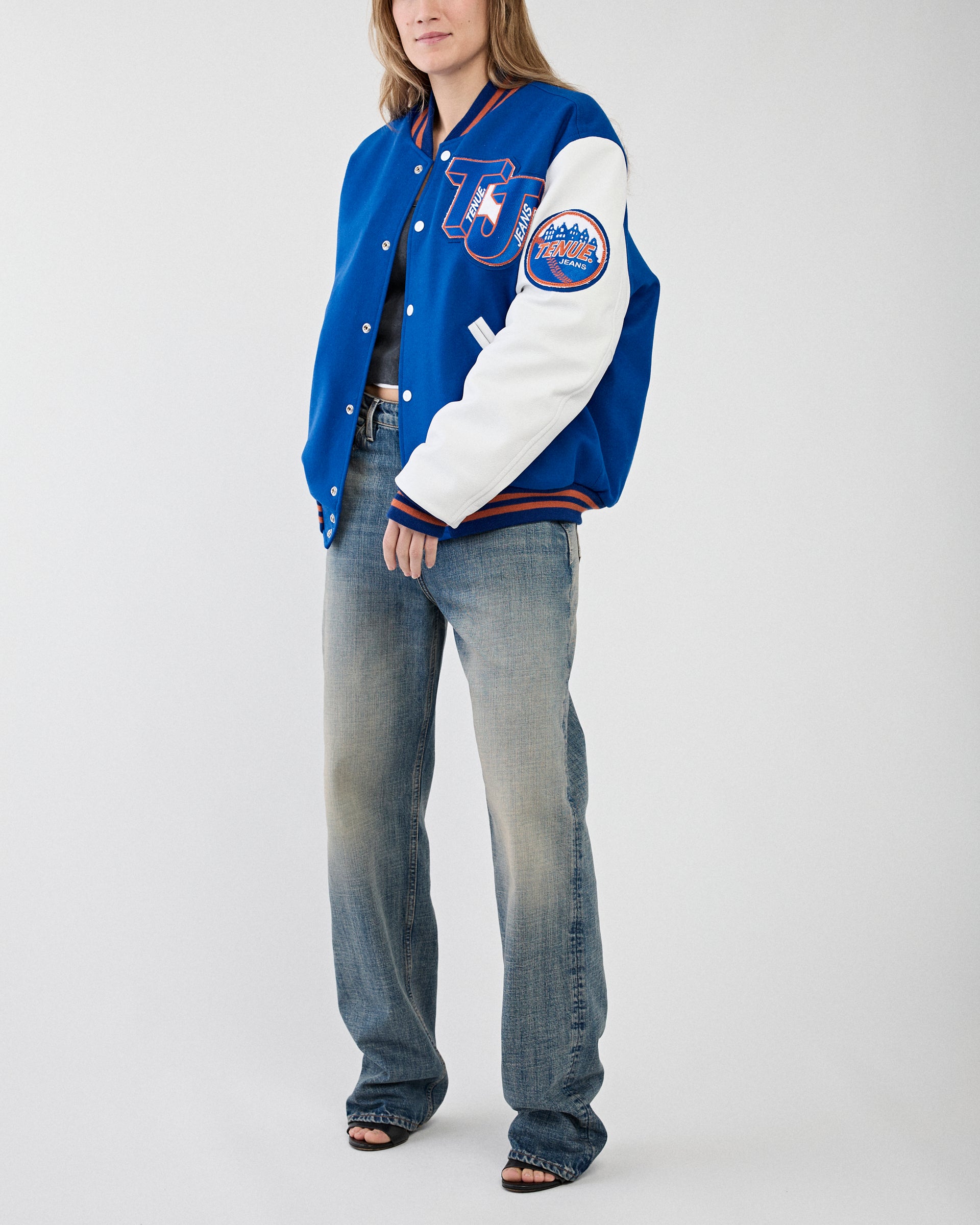 Tenue. Varsity ‘The Amsterdam Royals’ Limited Edition of 25