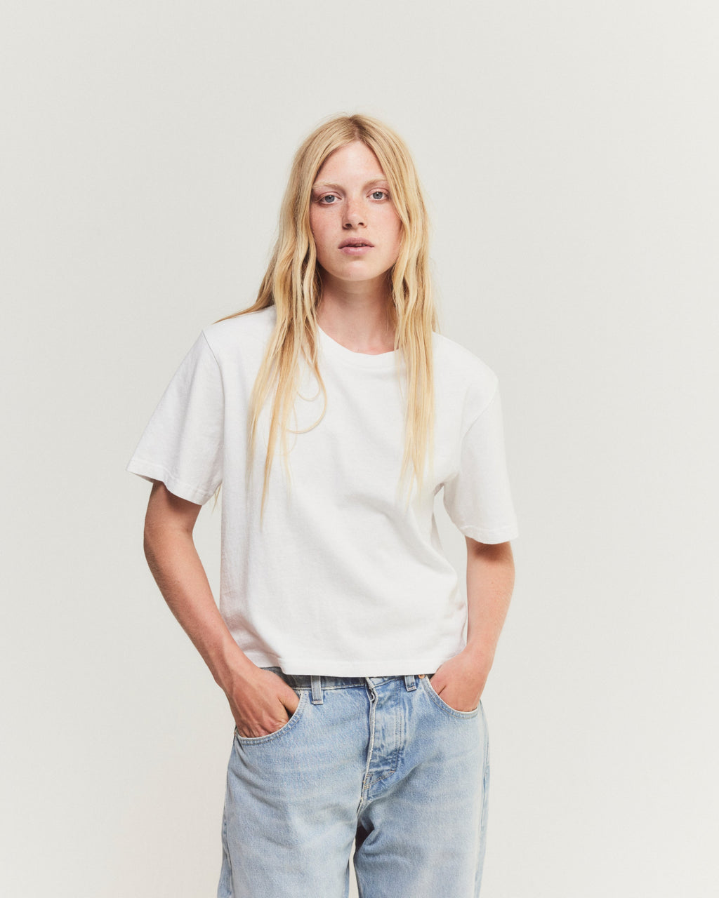 Tenue. Zoe Optic White T-shirt S/S Women